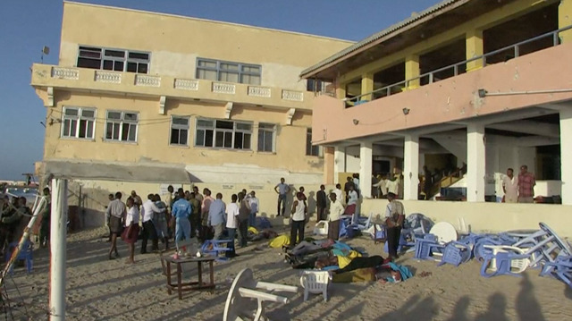 A Mogadiscio, dopo l’attentato (Video) Internazionale