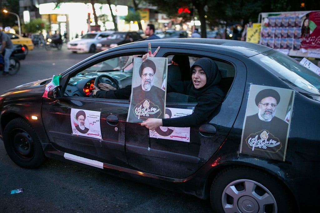 Iran, al via voto per presidenziali Iran, al via voto per presidenziali