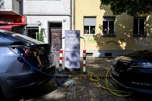 L’auto elettrica costa ancora troppo