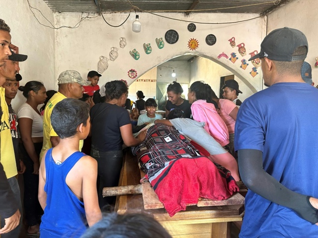 Almeno quindici morti nel crollo di una miniera illegale in Venezuela