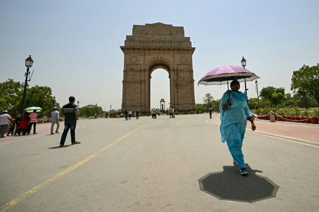Temperatura record di 52,3 gradi registrata nella capitale indiana New Delhi