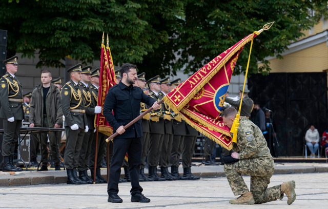 https://media.internazionale.it/images/2025/07/23/299748-sd.jpg