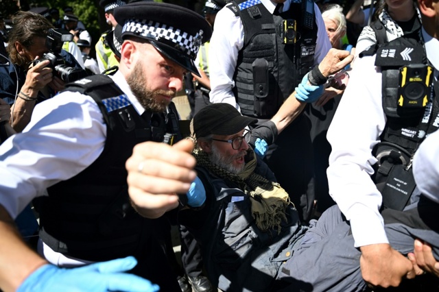 le nazioni unite chiedono al regno unito di revocare il divieto del gruppo palestine action