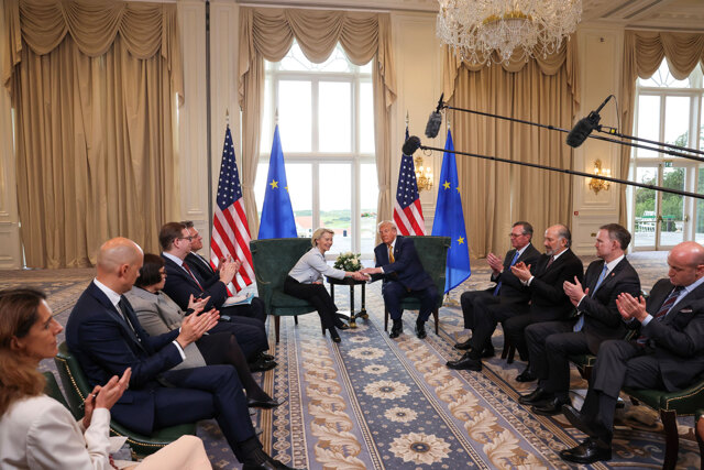 Sui dazi l’Unione europea ha ceduto a Trump per evitare il caos Sui dazi l’Unione europea ha ceduto a Trump per evitare il caos