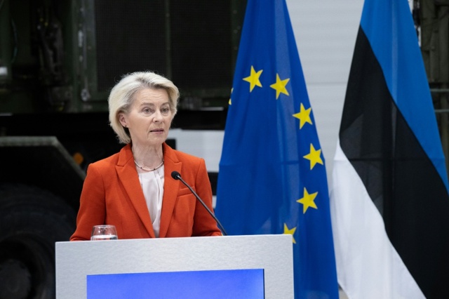 https://media.internazionale.it/images/2025/09/01/305110-sd.jpeg