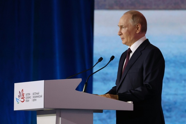 Vladimir Putin minaccia di colpire un’eventuale forza occidentale in Ucraina Vladimir Putin minaccia di colpire un’eventuale forza occidentale in Ucraina