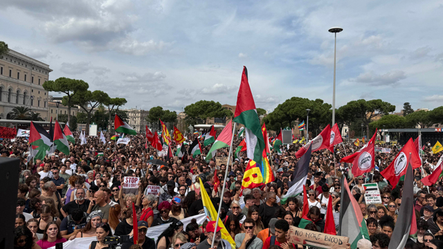 https://media.internazionale.it/images/2025/09/23/308470-sd.jpg