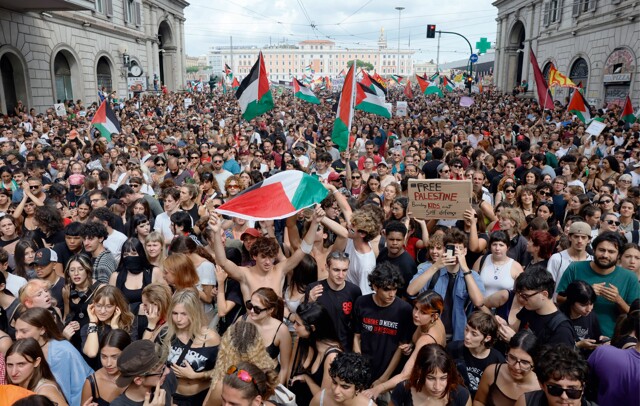 https://media.internazionale.it/images/2025/09/25/308775-sd.jpg