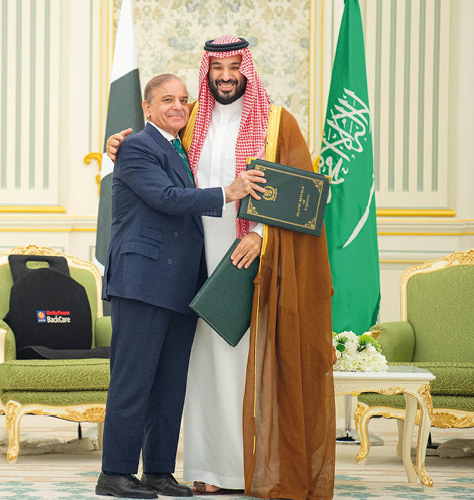 https://media.internazionale.it/images/2025/09/25/308779-sd.jpg