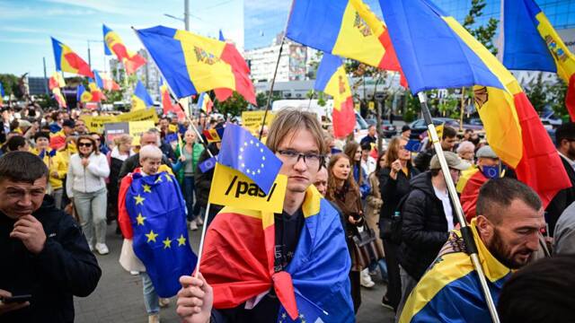 https://media.internazionale.it/images/2025/09/29/309454-sd.jpg