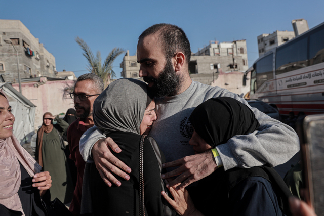 Il racconto per immagini di una settimana decisiva per Gaza Il racconto per immagini di una settimana decisiva per Gaza