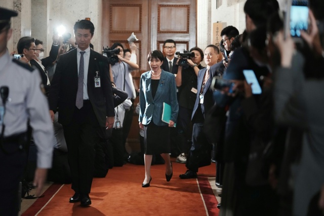 Sanae Takaichi diventa la prima donna a guidare il governo del Giappone