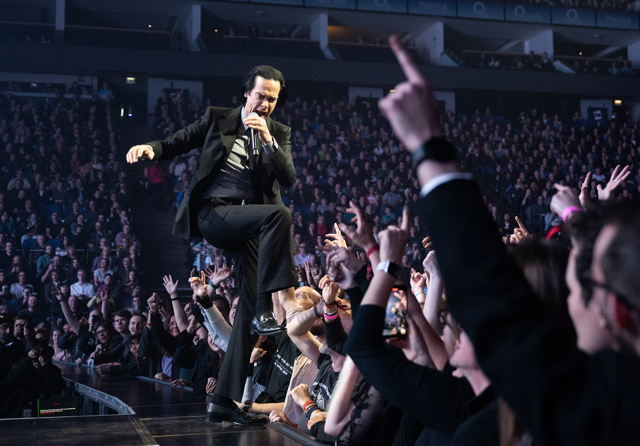 Se non vi piace Nick Cave è perché non l’avete mai ascoltato dal vivo