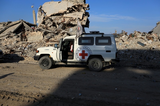 cinque morti in un attacco israeliano a gaza identificato il corpo del penultimo ostaggio160