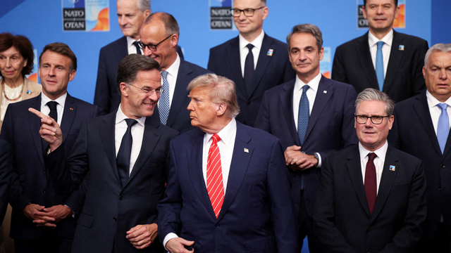 trump vuole distruggere la democrazia europea da Internazionale.it trump vuole distruggere la democrazia europea