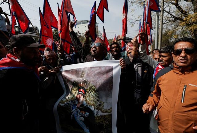 Monarchists rally in support of ex-king as Nepal limps toward election