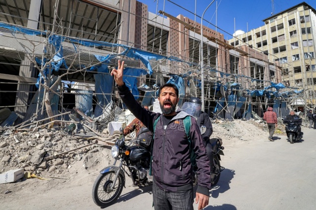 nuovi attacchi contro l8217iran che rivendica il controllo dello stretto di hormuz da Internazionale.it nuovi attacchi contro l8217iran che rivendica il controllo dello stretto di hormuz