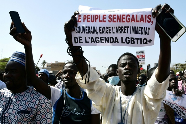 Il Senegal raddoppia le pene per le relazioni omosessuali