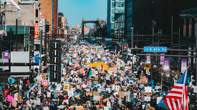 We Need Neither Leaders Nor Heroes – Rebecca Solnit