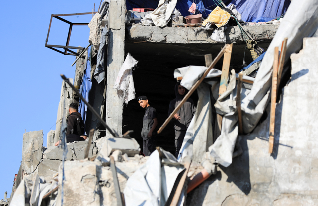 a gaza la guerra non si 232 mai fermata da Internazionale.it a gaza la guerra non si 232 mai fermata