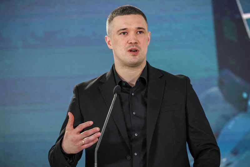 Ucraina, dimissioni del ministro della Difesa Mykhailo Fedorov: i dettagli