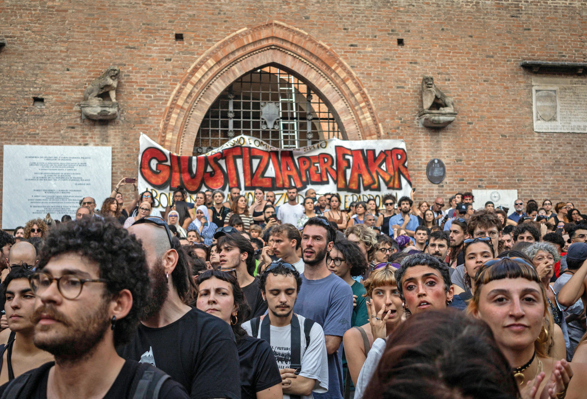https://media.internazionale.it/images/2026/07/22/354667-hd.jpg