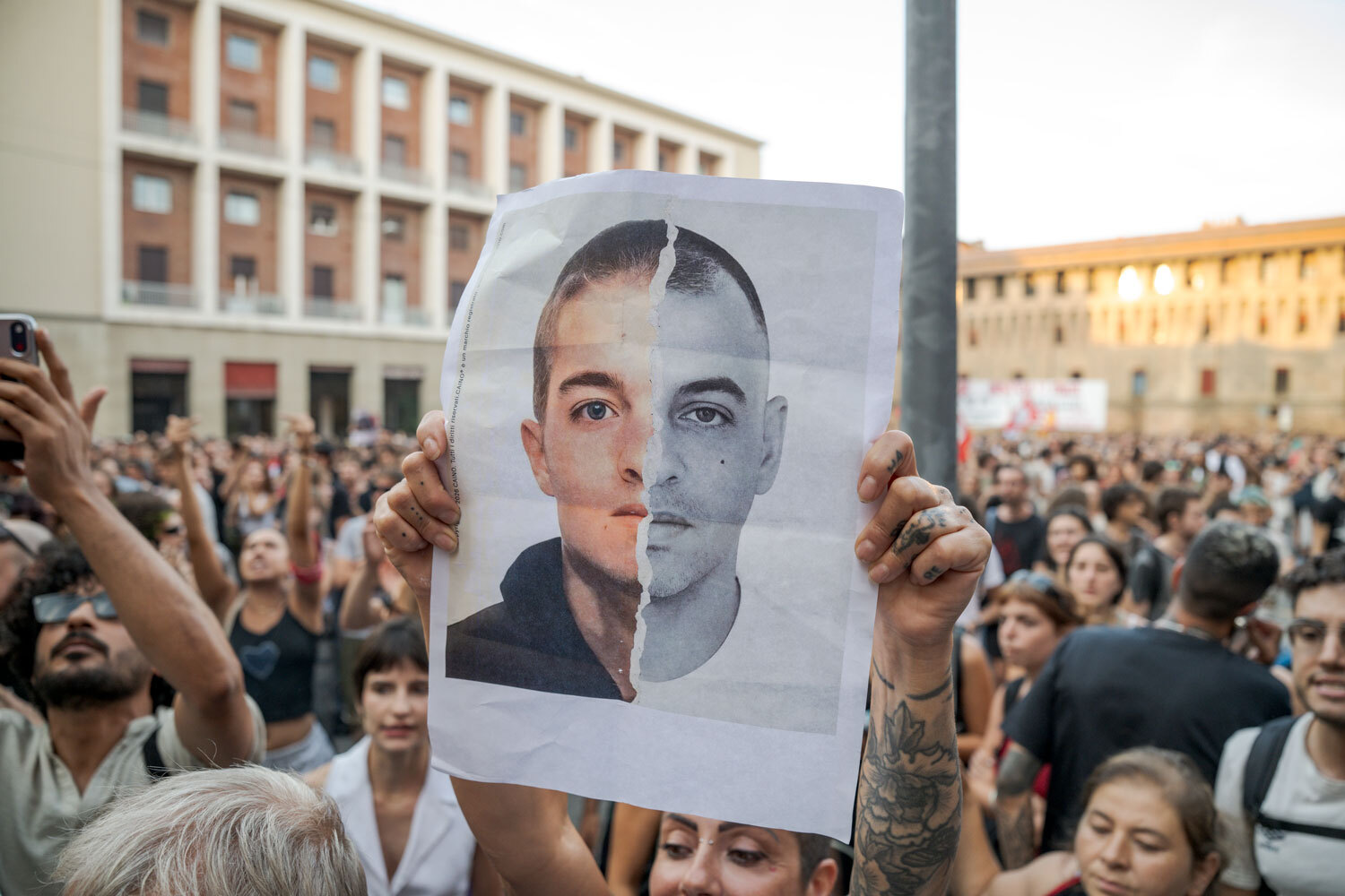 la storia di abderrahim fakir 232 pi249 comune di quanto si pensi da Internazionale.it la storia di abderrahim fakir 232 pi249 comune di quanto si pensi