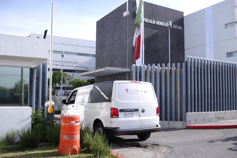 Father of murdered Spanish student arrives in Mexico to identify her body; suspect detained in femicide case faces judge Friday