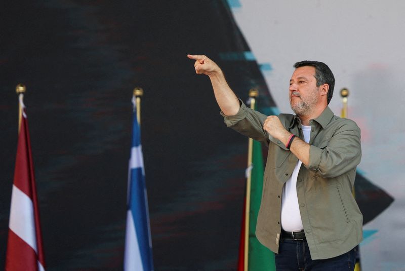 The League in search of new momentum: Matteo Salvini calls a congress
