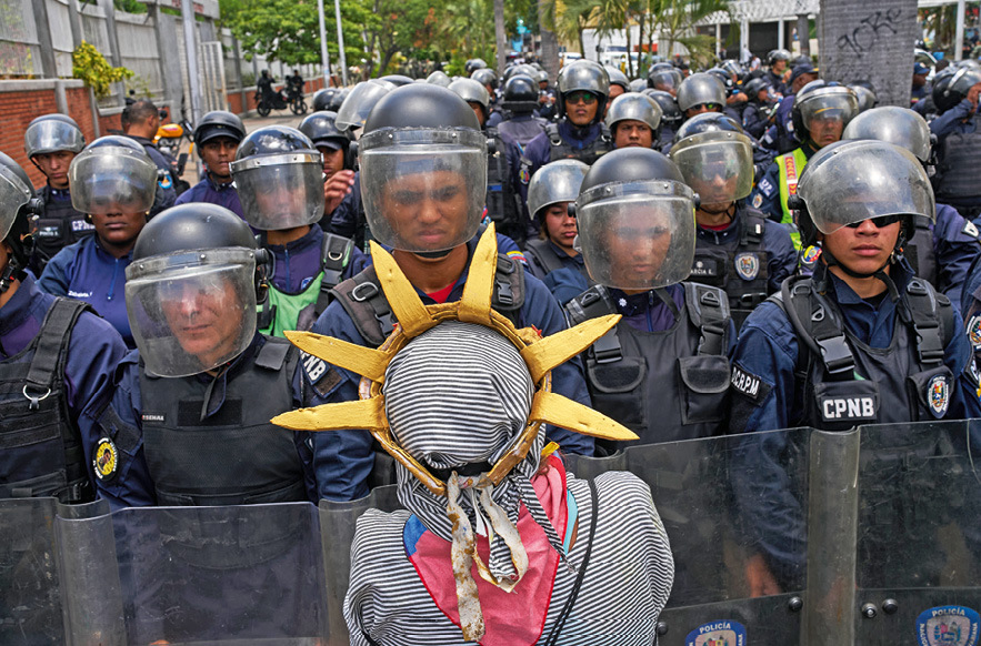 https://media.internazionale.it/images/2026/09/30/359962-hd.jpg